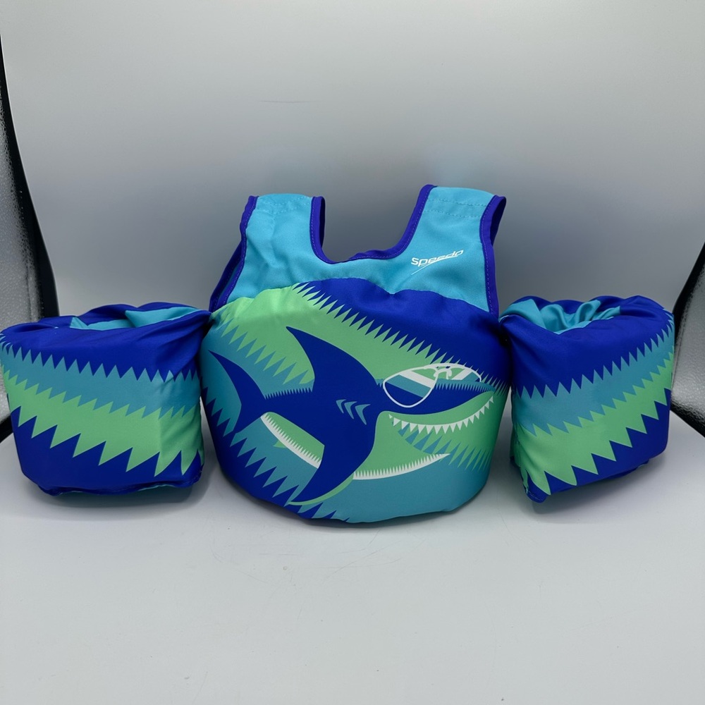 Speedo Splash Jammer Child's Life Vest With Arm floats Shark Kid's Puddle Jumper